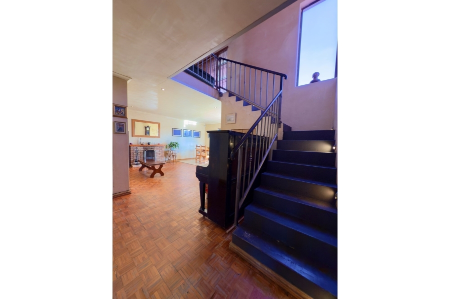 4 Bedroom Property for Sale in Kensington Western Cape